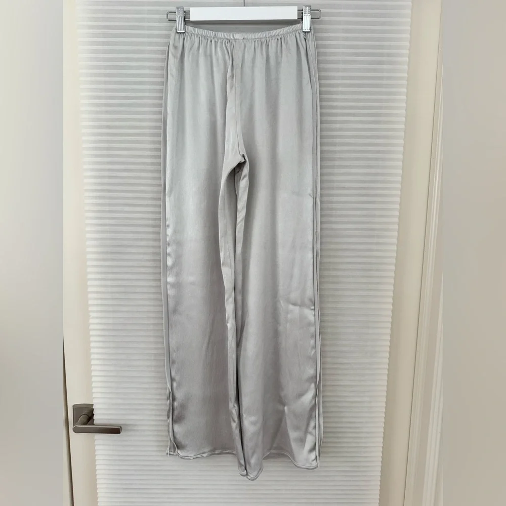 Zara SATIN EFFECT STRAIGHT LEG PANTS SILVER  size XS - Picture 14 of 17
